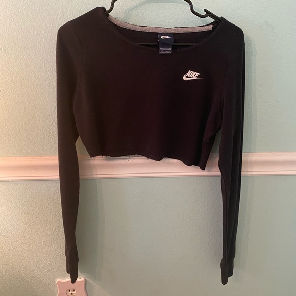 Nike Tops - Nike Women’s Cropped Club Fleece Pullover Hoodie